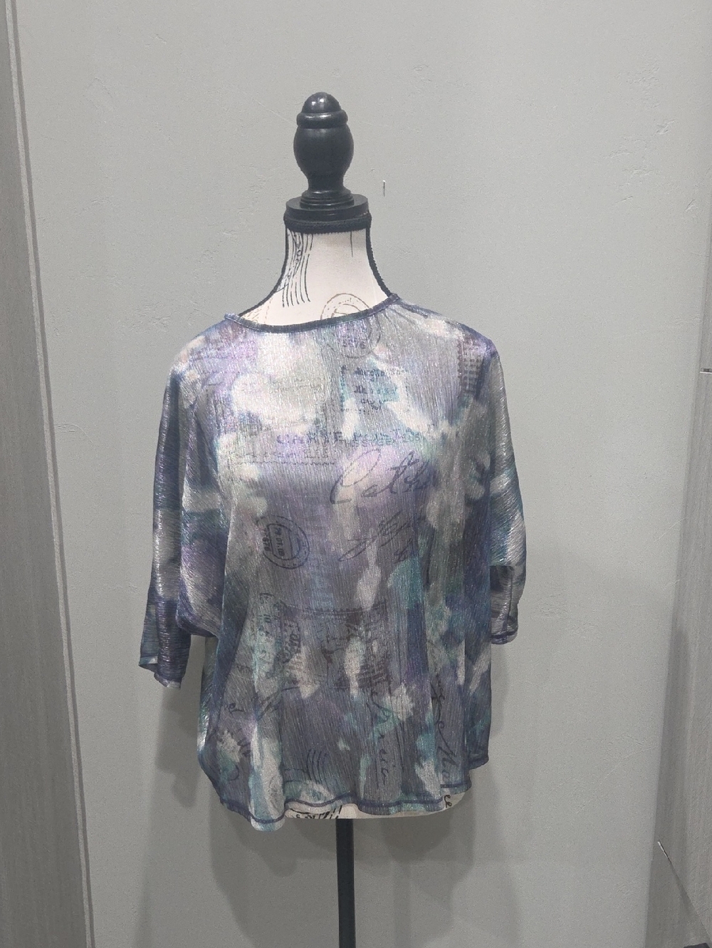 Abstract Print Sheet  Short Sleeve Women’s Top — Purple